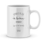 Mug personnalisé avec un prénom Je me lève de Bonheur