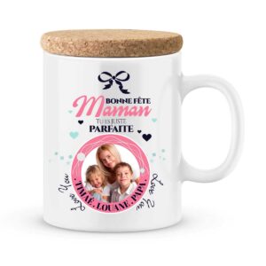 Cadeau fête des mères | Mug personnalisé maman est juste parfaite