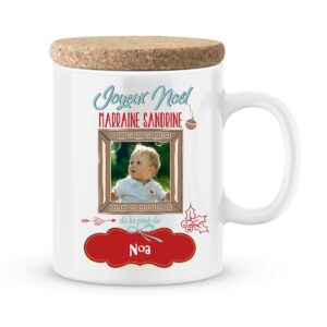 Cadeau noël pour marraine. Mug personnalisé joyeux noël marraine