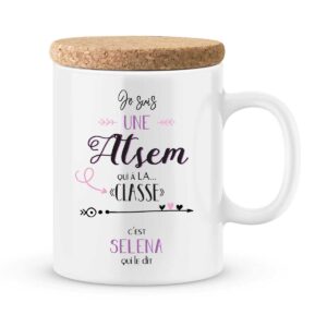 Mets de la bonne humeur dans le café de ton animatrice préférée ; elle va adorer… Tu peux accompagner cette tasse d’un beau dessin…